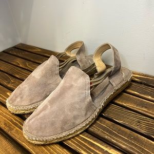 Espadrilles summer shoes